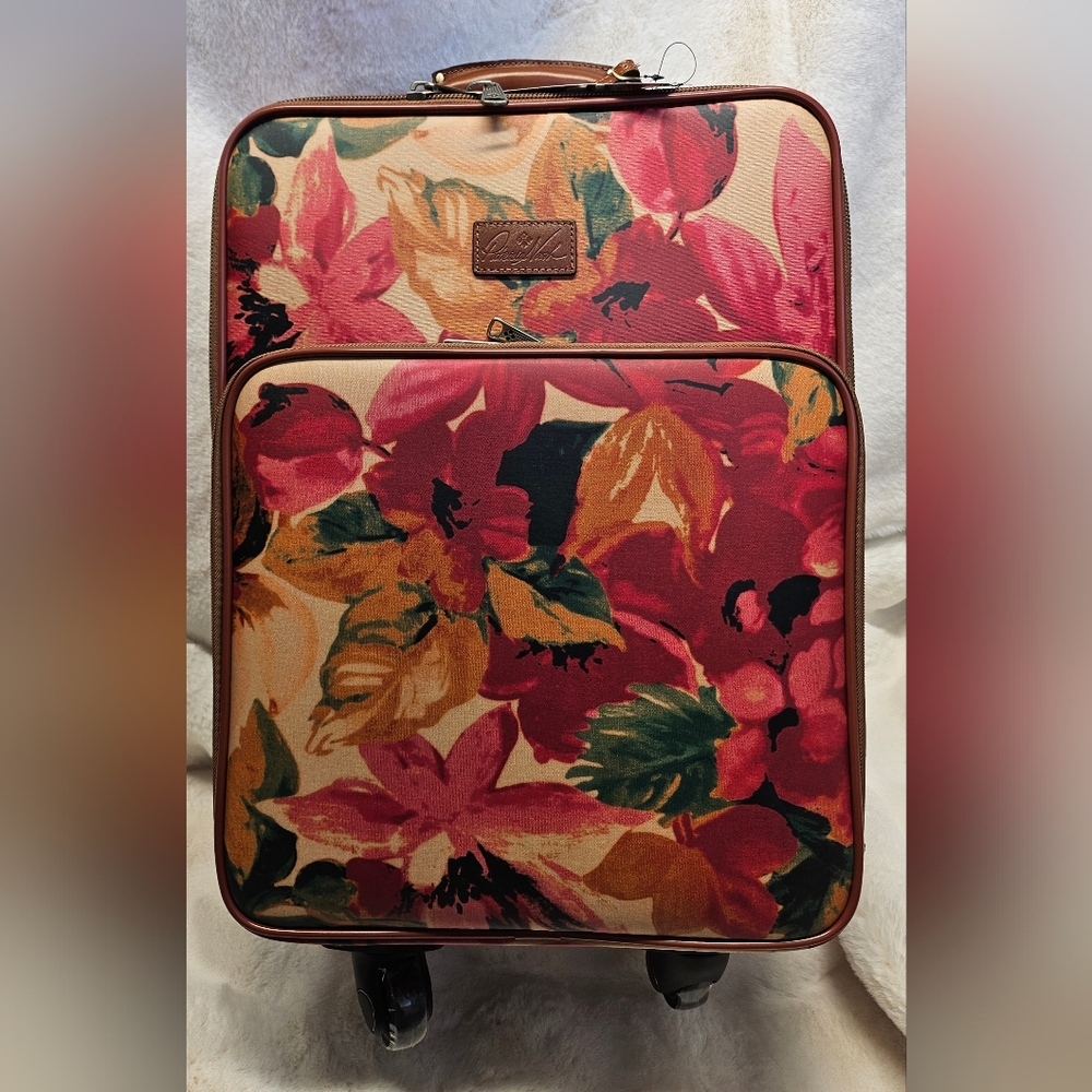 Patricia Nash Canvas 21in Vettore Soft side Spinner